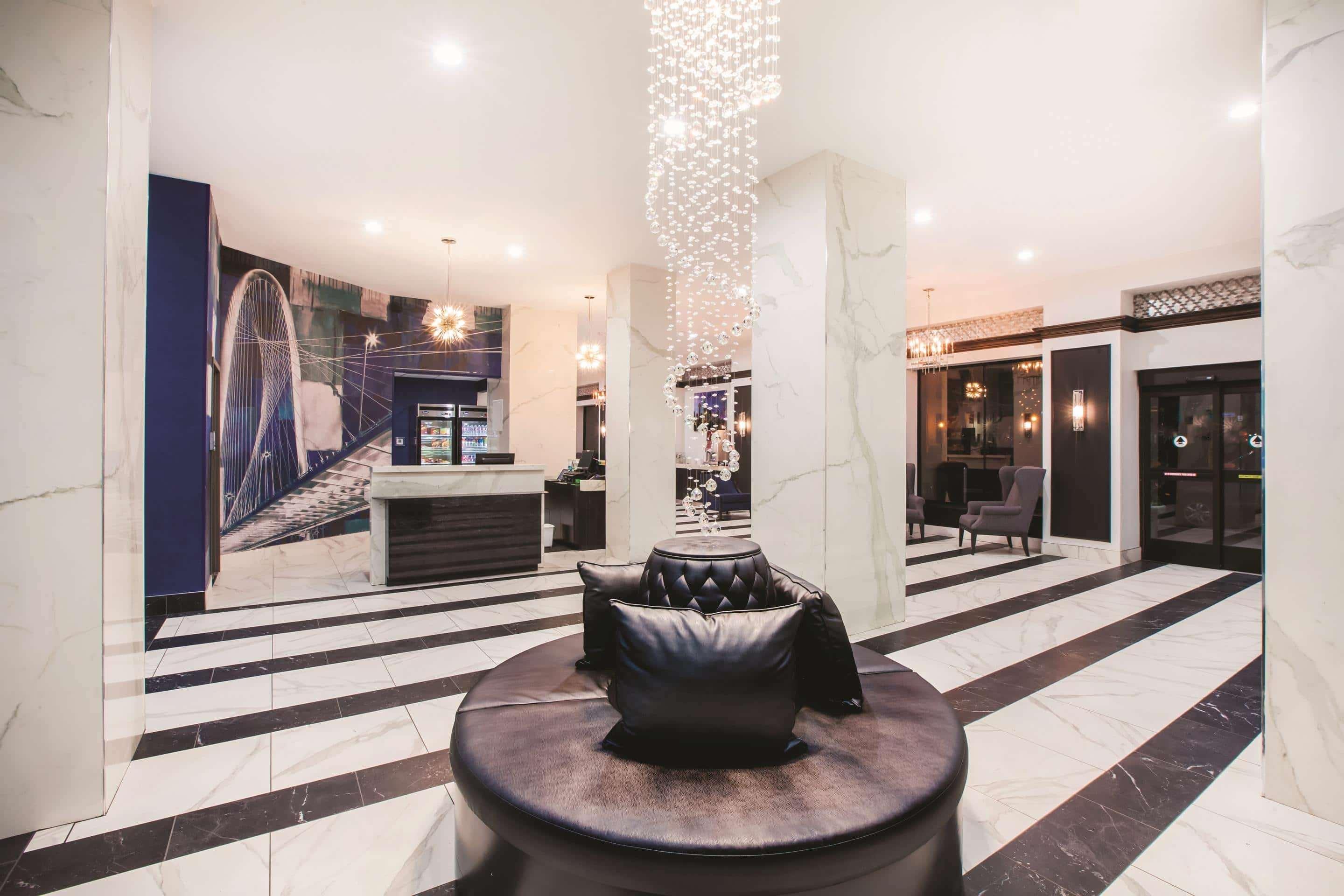 Holiday Inn Express - Dallas Downtown By Ihg Dış mekan fotoğraf