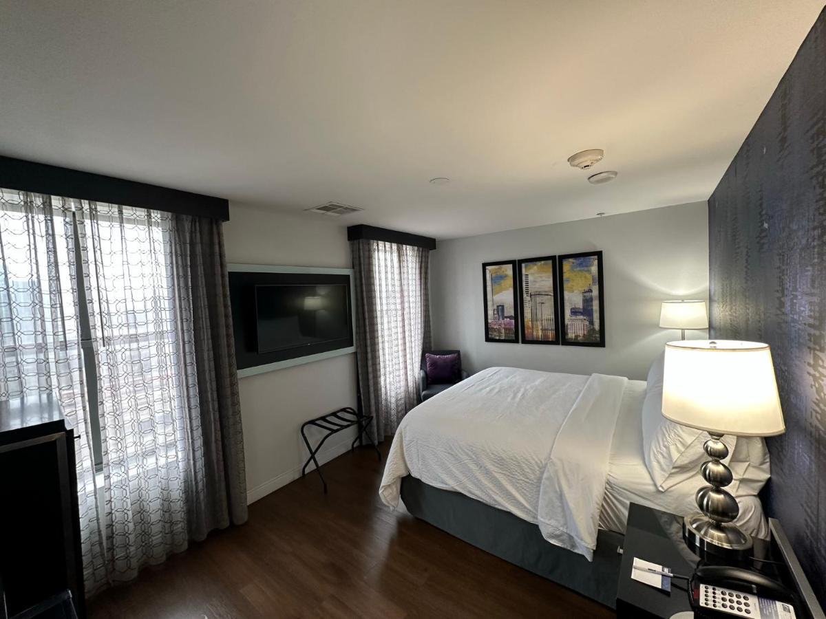 Holiday Inn Express - Dallas Downtown By Ihg Dış mekan fotoğraf