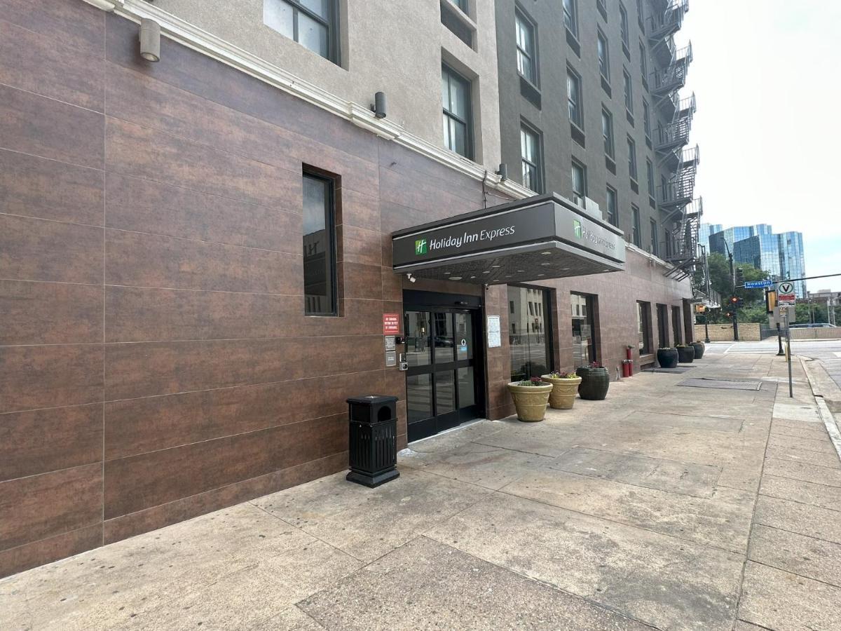 Holiday Inn Express - Dallas Downtown By Ihg Dış mekan fotoğraf