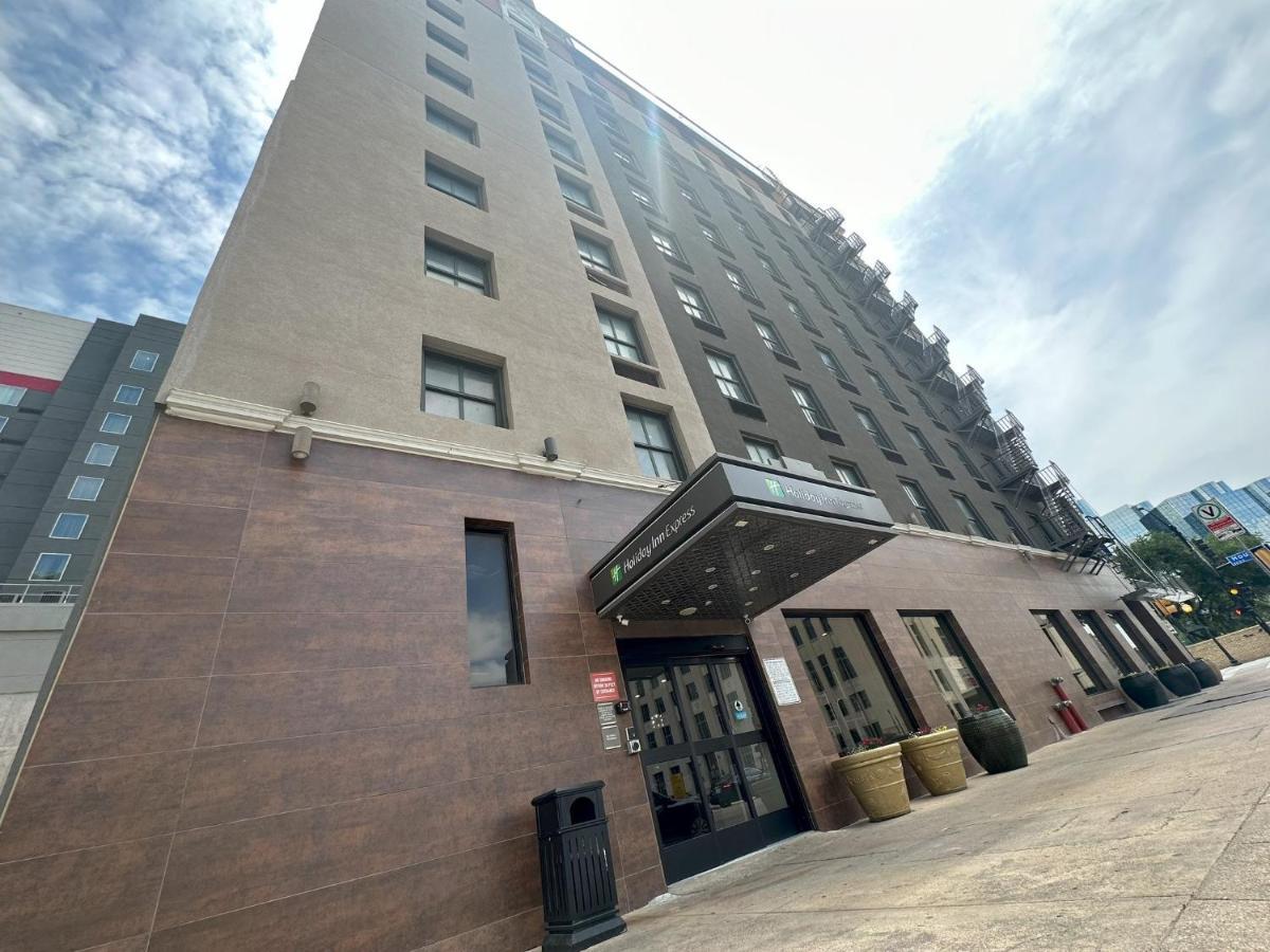 Holiday Inn Express - Dallas Downtown By Ihg Dış mekan fotoğraf