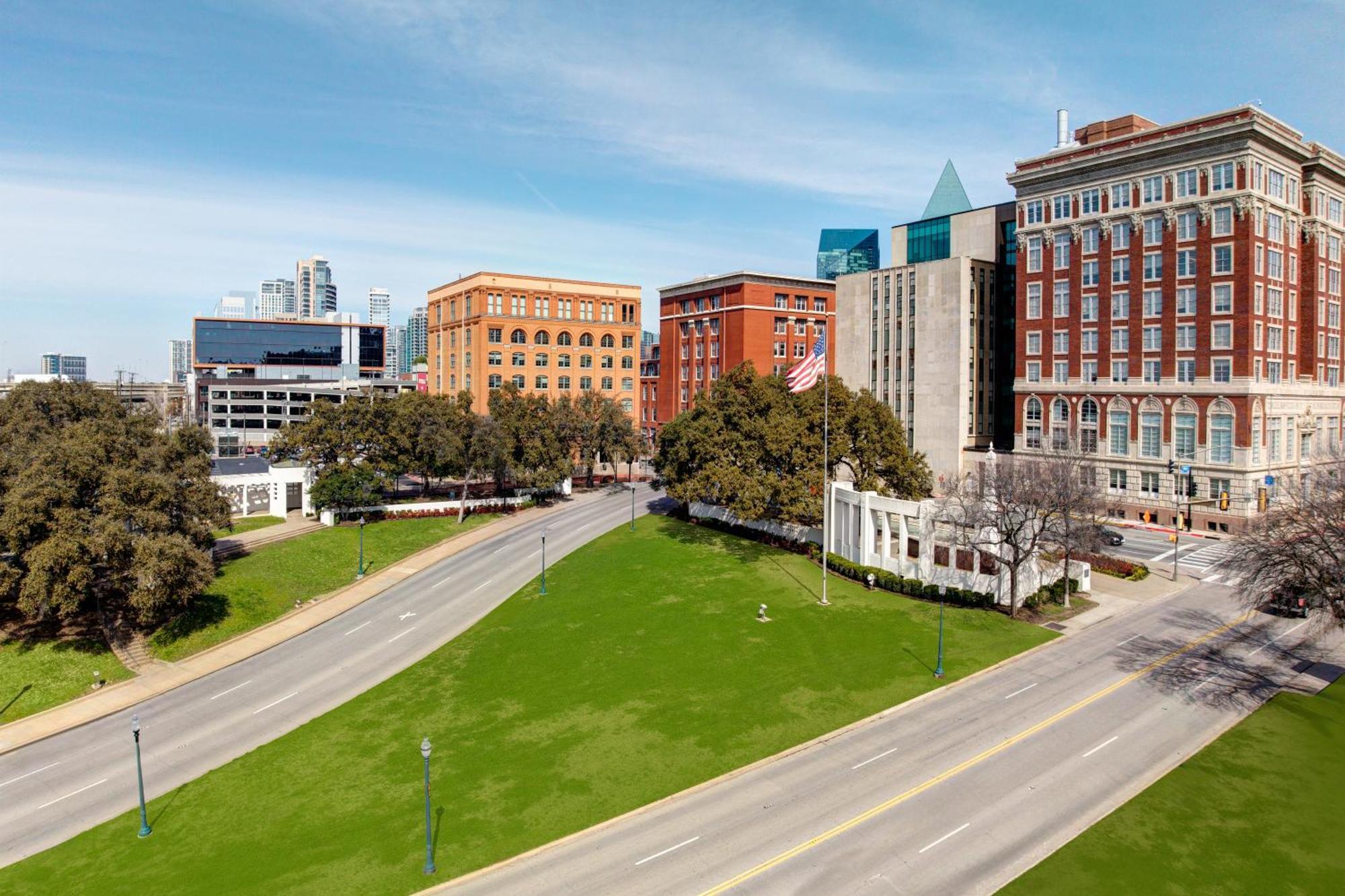 Holiday Inn Express - Dallas Downtown By Ihg Dış mekan fotoğraf