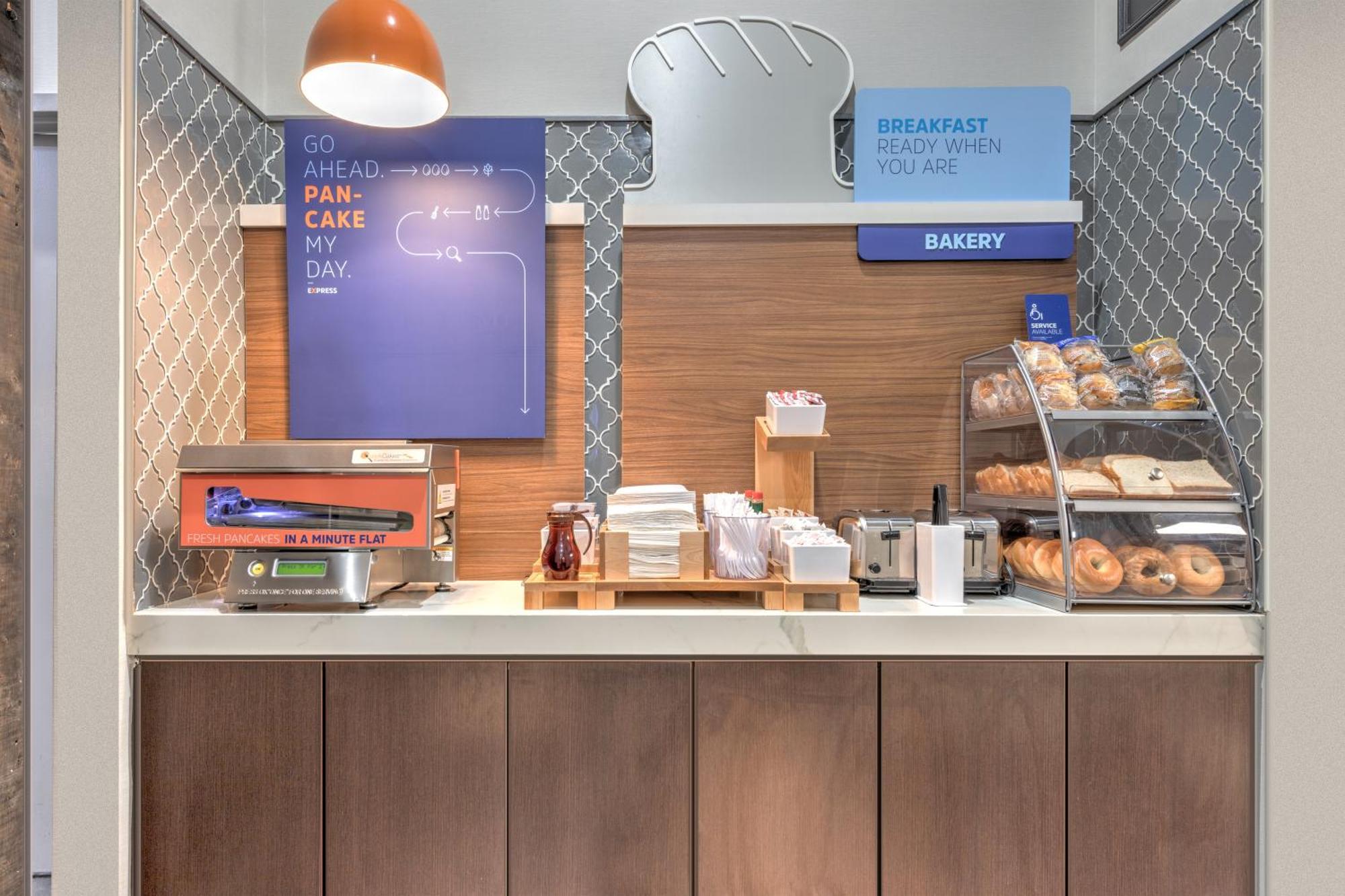 Holiday Inn Express - Dallas Downtown By Ihg Dış mekan fotoğraf